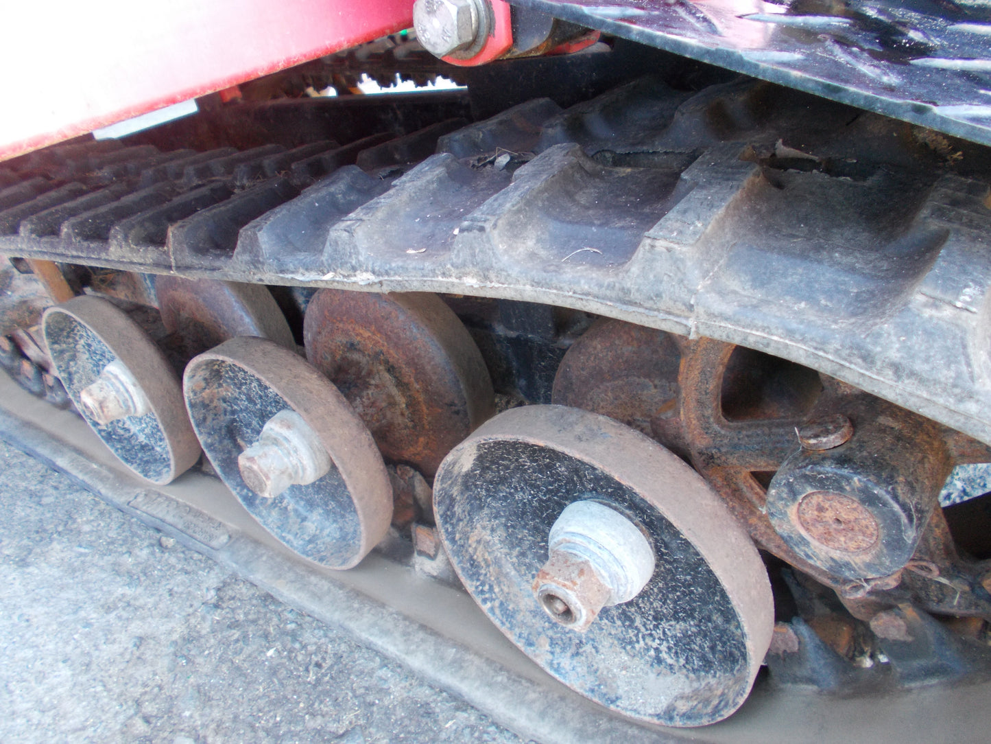 デリカ　中古　自走式マニアスプレッダー　DC156