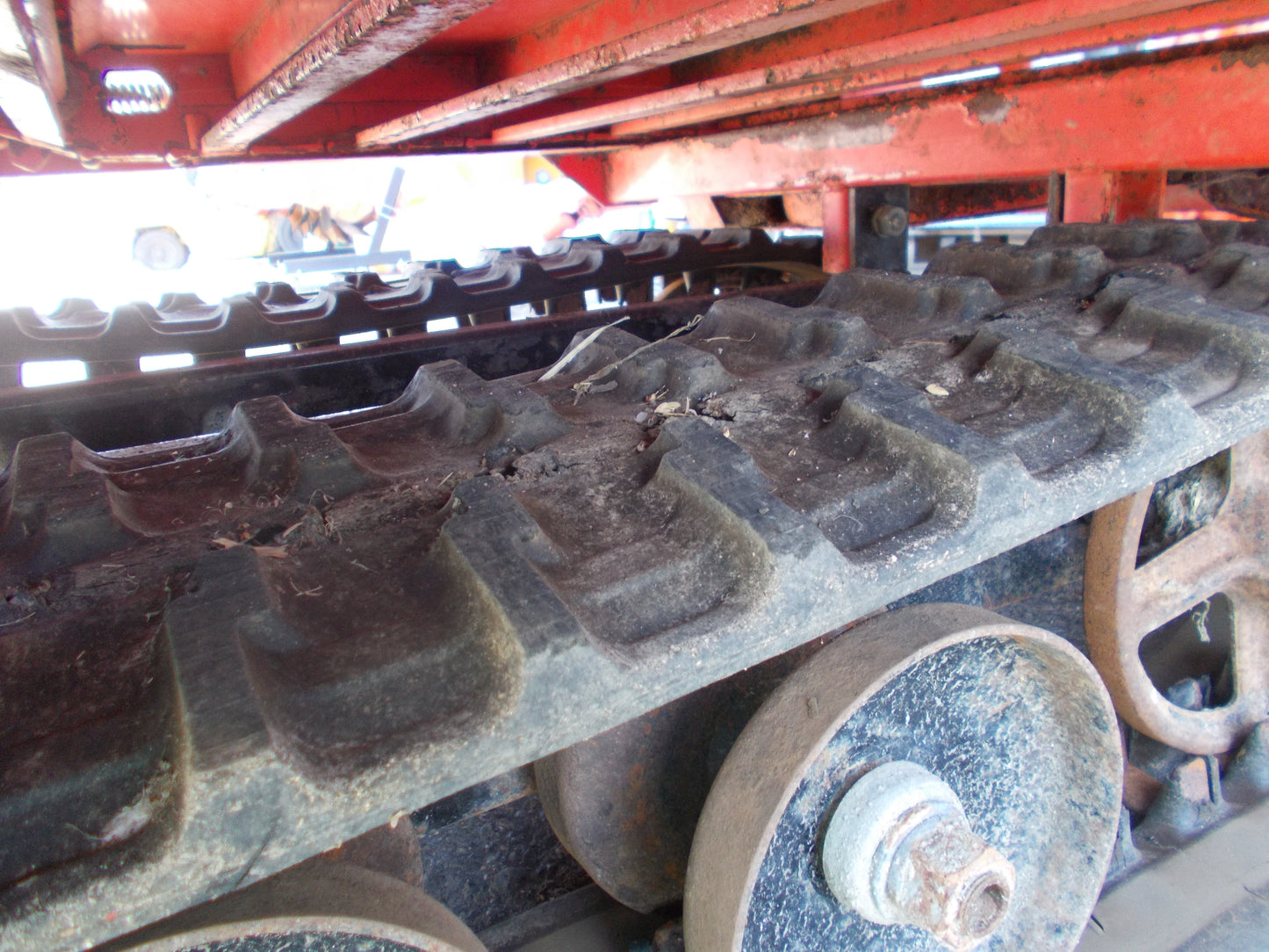 デリカ　中古　自走式マニアスプレッダー　DC156