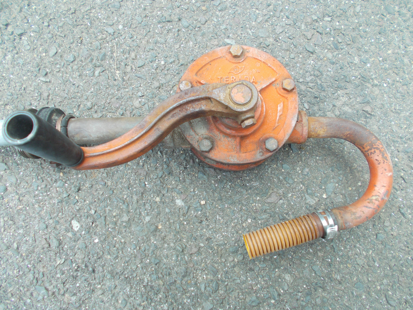 テラダ　中古　ドラム缶ポンプ　不明