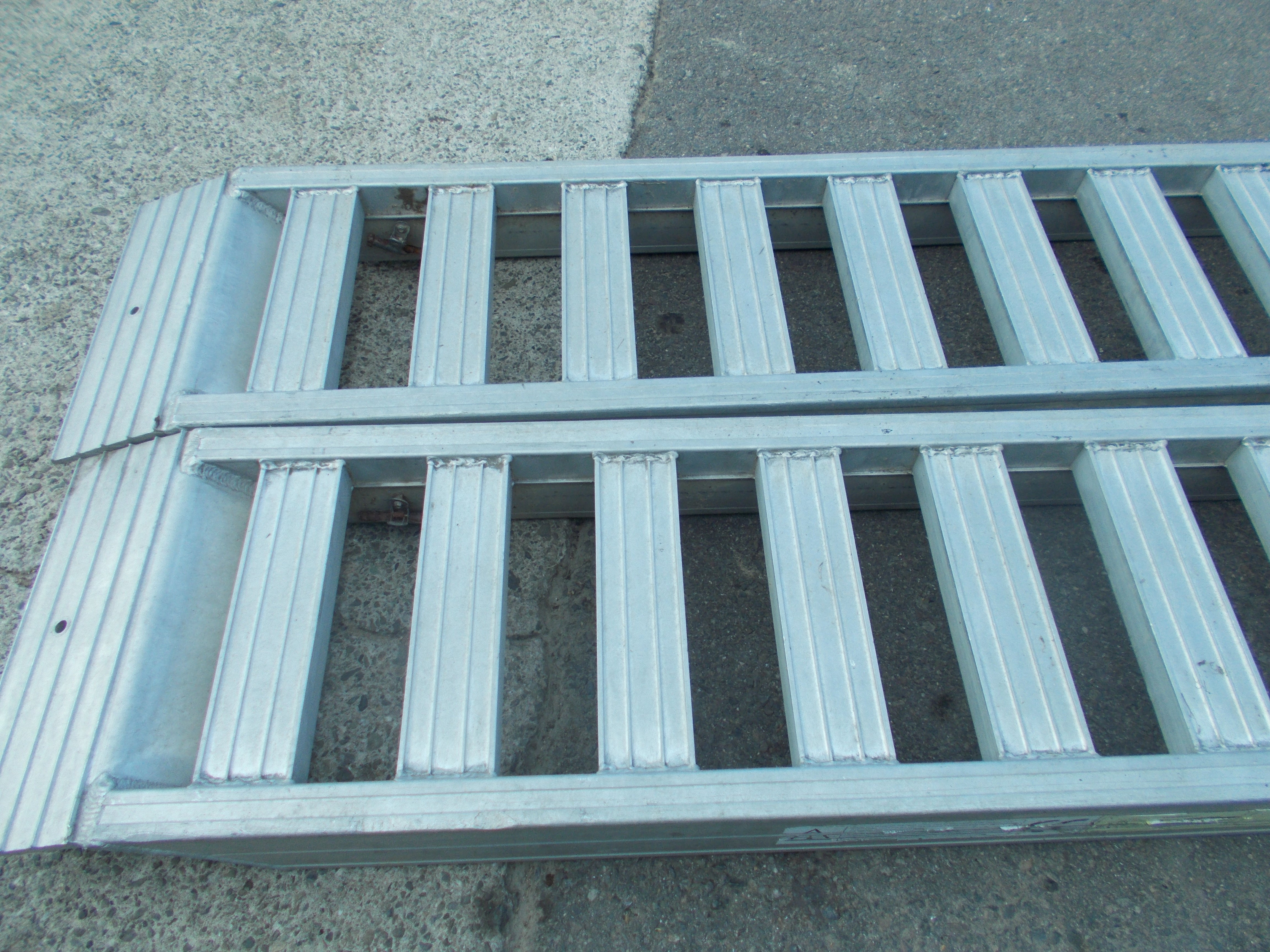 アルミブリッジ/メーカー不明/7尺/店頭引取り限定□5654 アルミ