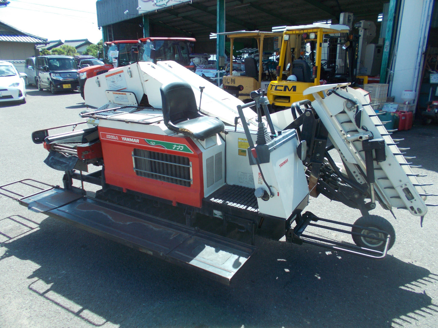 ヤンマー　中古　人参収穫機　HN2A