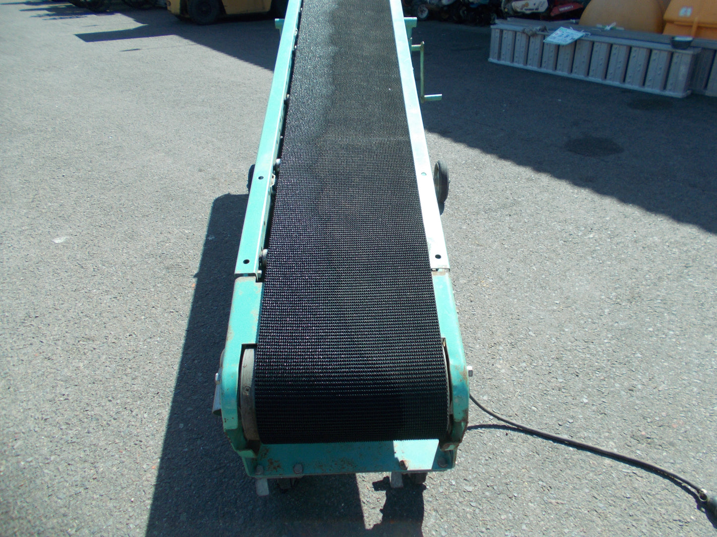 三機工業　中古　ベルトコンベア　SBF30