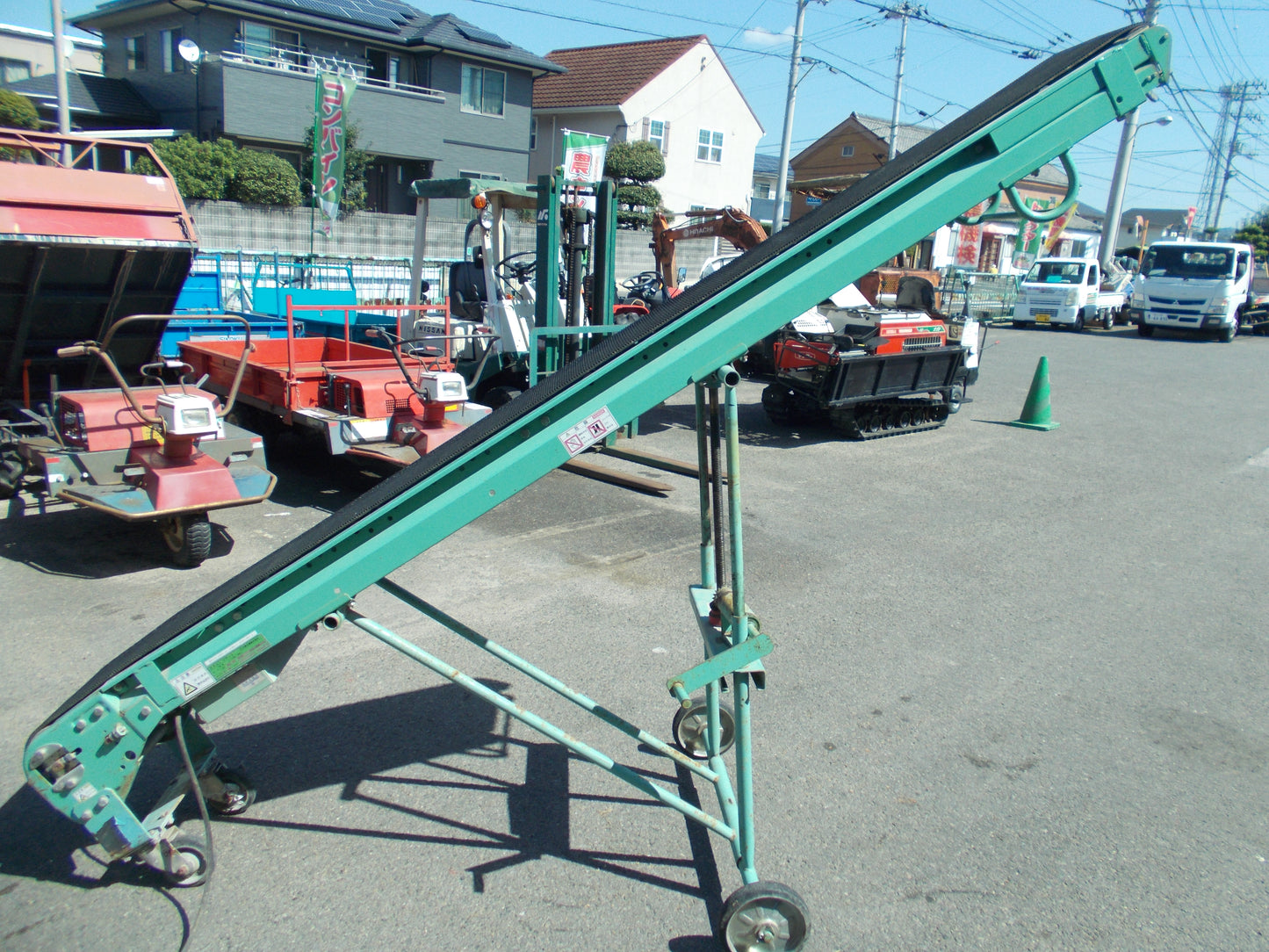 三機工業　中古　ベルトコンベア　SBF30