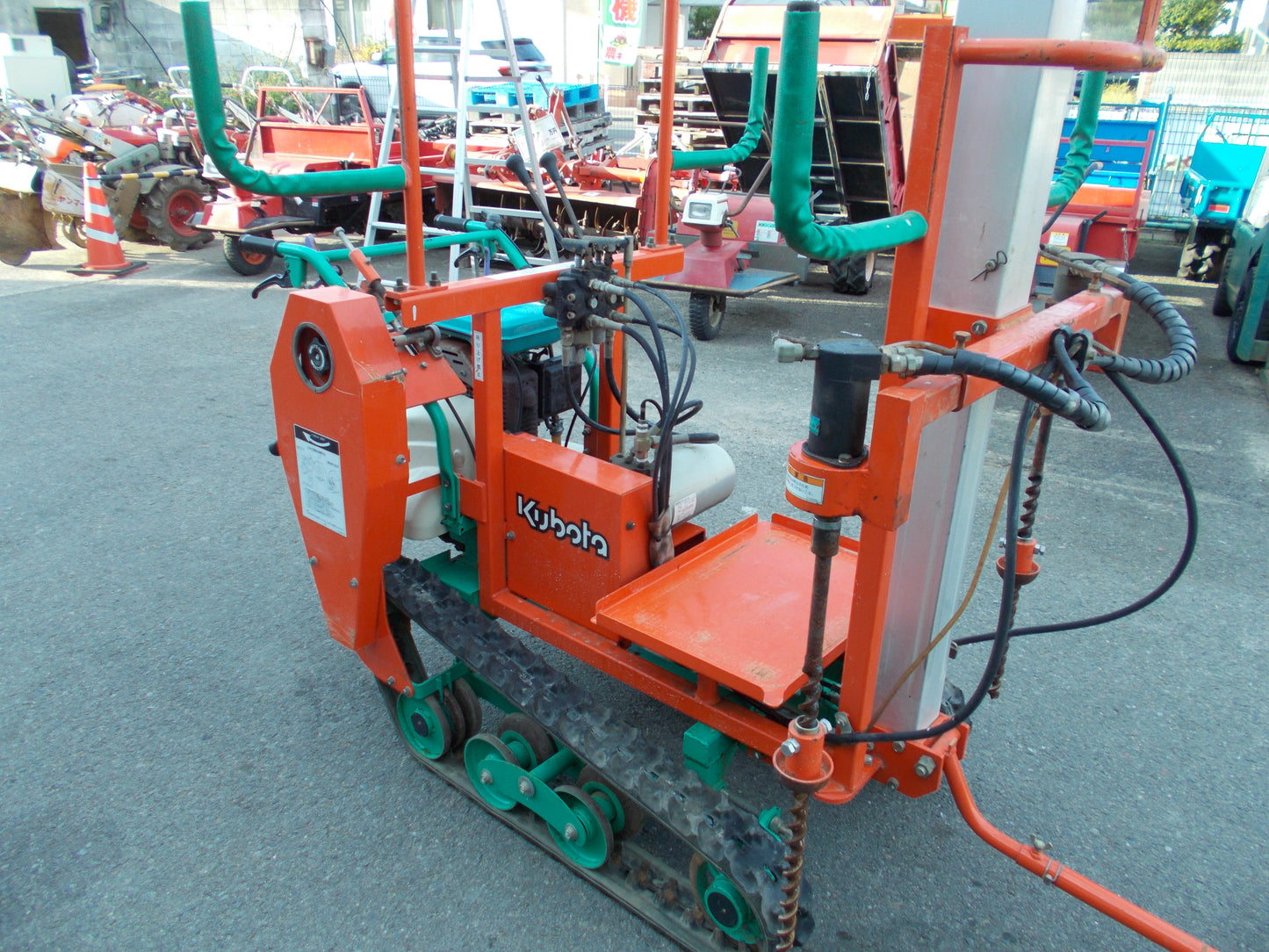 クボタ　中古　ホールディガー　SA-240H