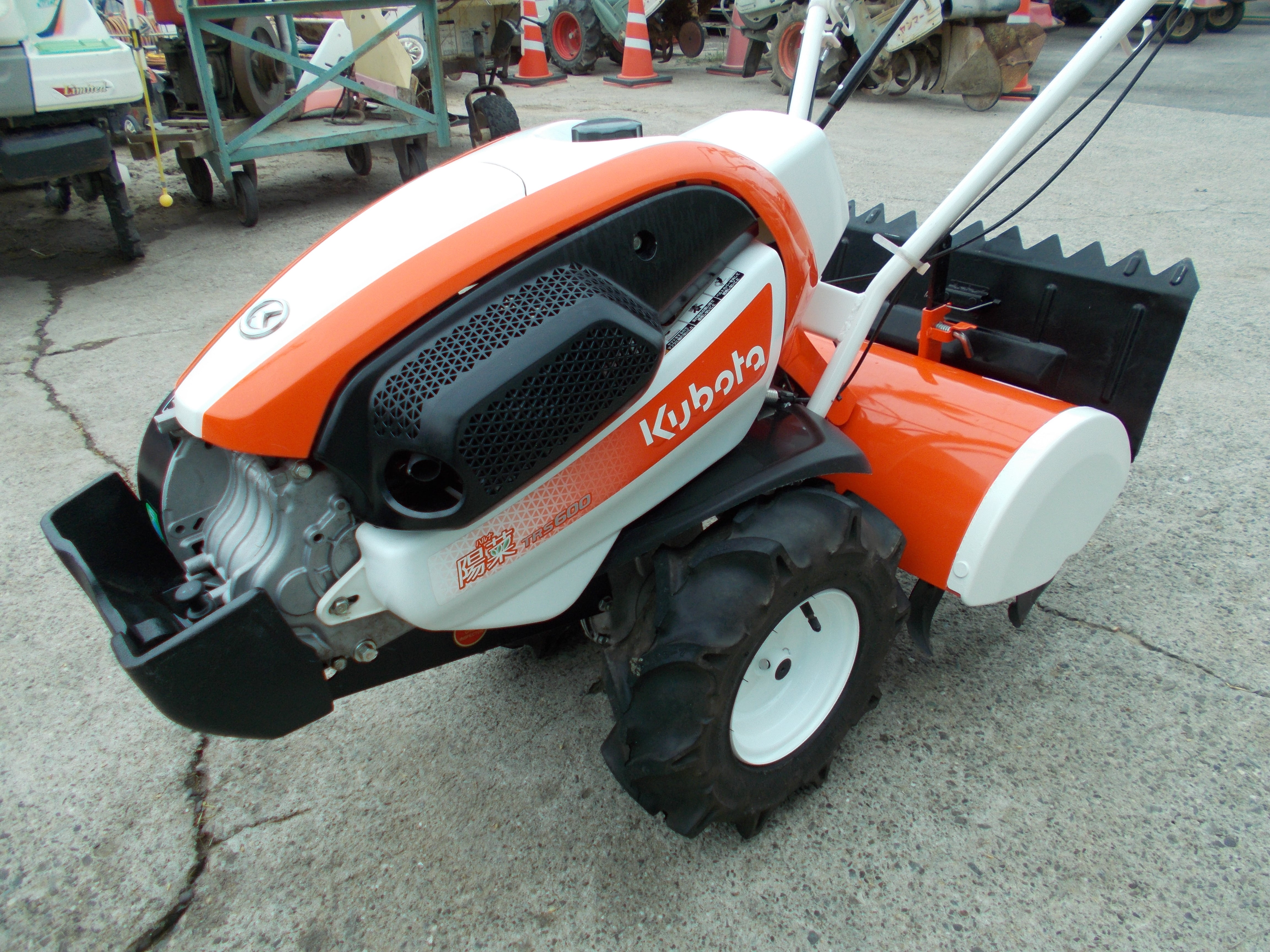りくっちさん　専用　セミダブル　中古 クボタ 中古 耕耘機 TRS600 – 農キング