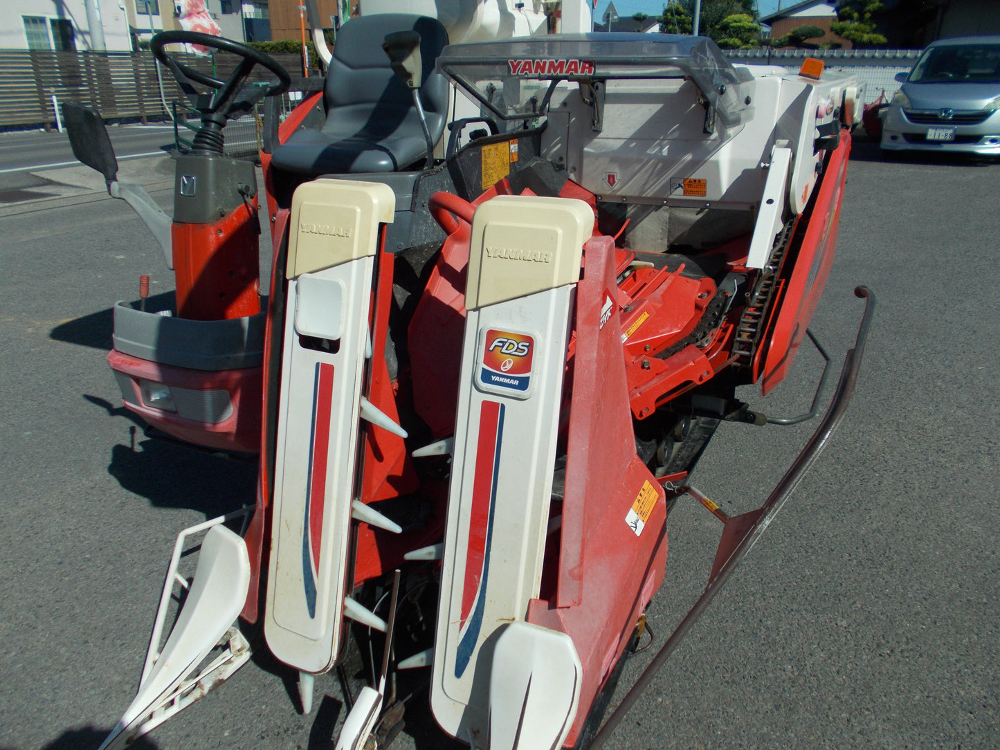 ヤンマー　中古　コンバイン　GC218G