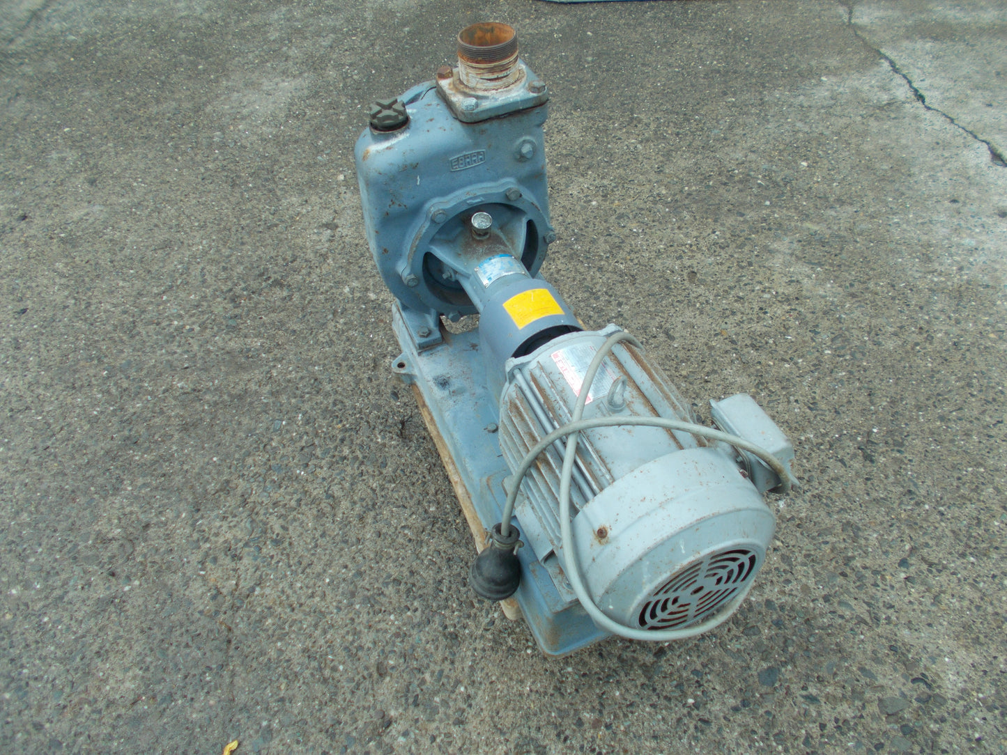 EBARA　中古　動力ポンプ　TS33324A7