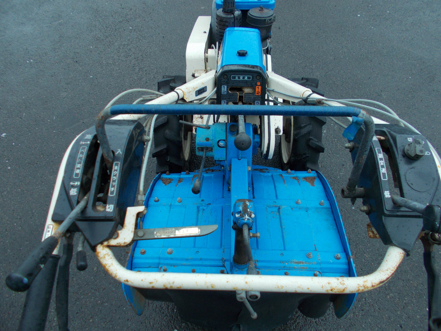 イセキ　中古　耕耘機　KVC60D