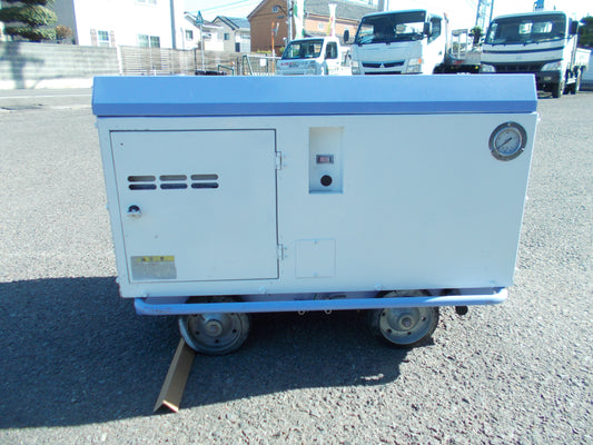 精和産業　中古　防音コンプレッサー　SCP22GLS