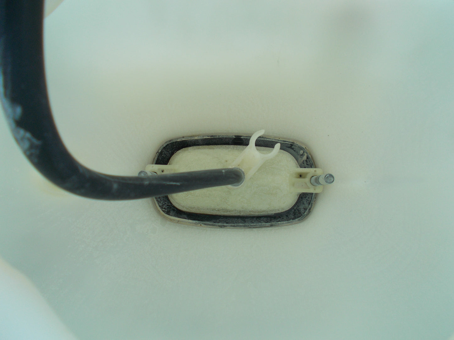 丸山　中古　背負動力散布機　MD170