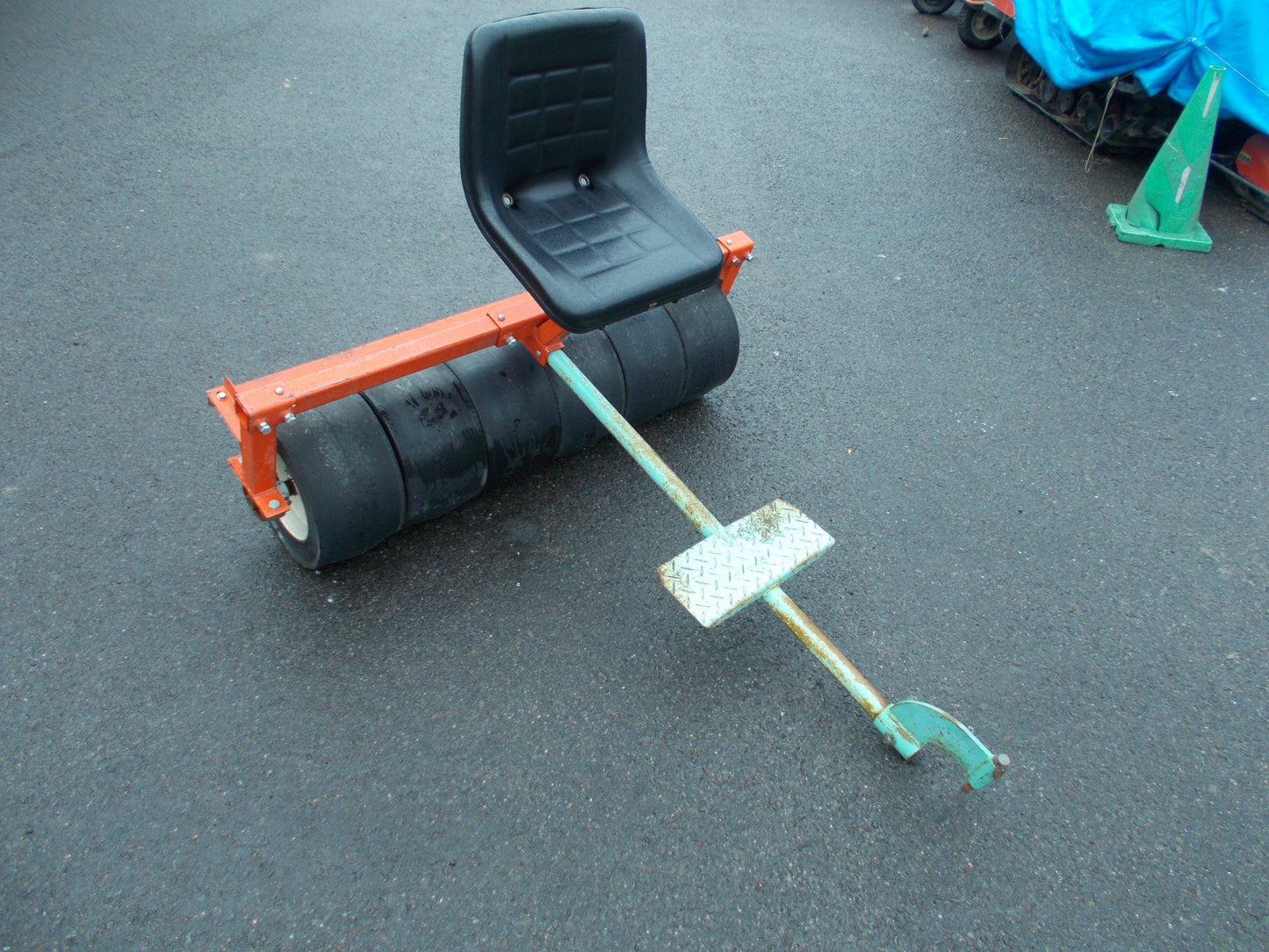 不明　中古　麦踏ローラー　不明