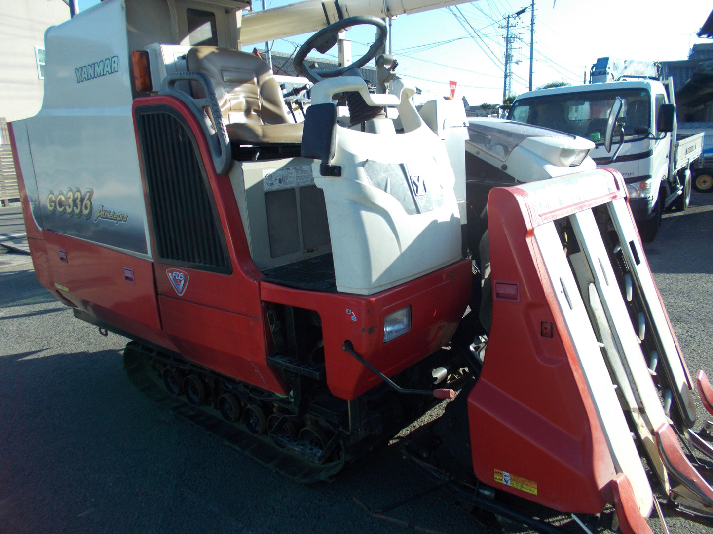 ヤンマー　中古　コンバイン　GC336