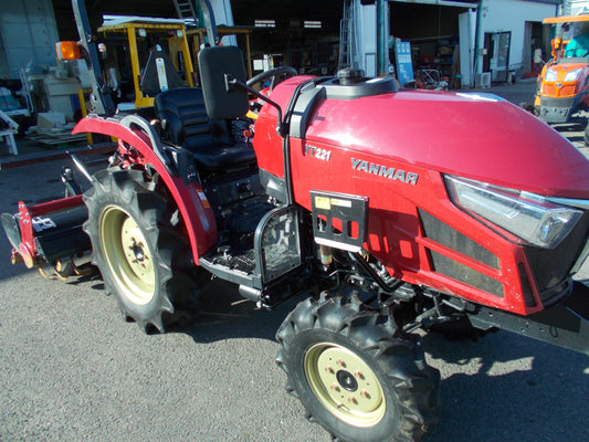 ヤンマー　中古　トラクター　YT221