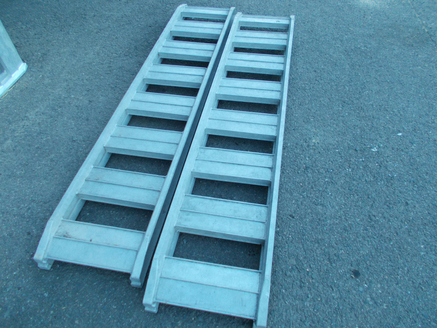 メーカー不明　中古　アルミブリッジ