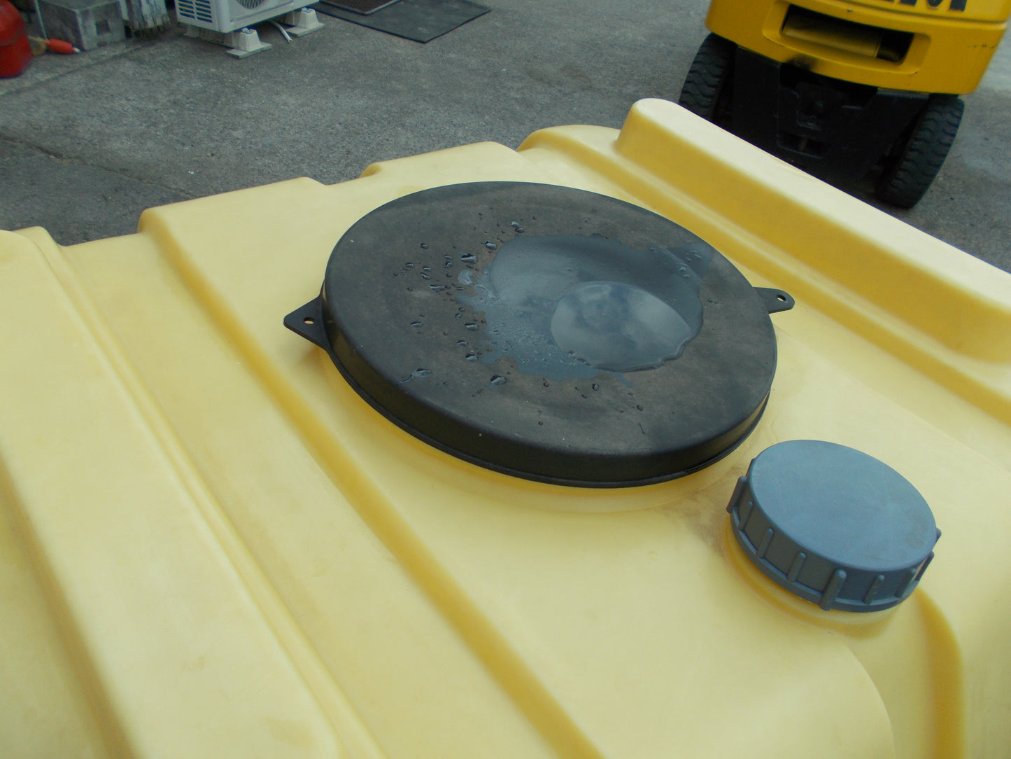 ダイライト　中古　ローリータンク　1000ℓ