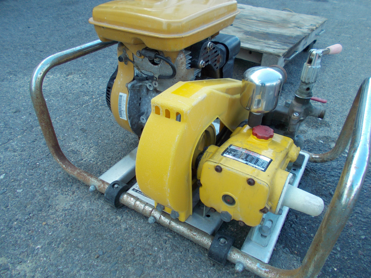 ロビン　中古　セット動噴　FS221