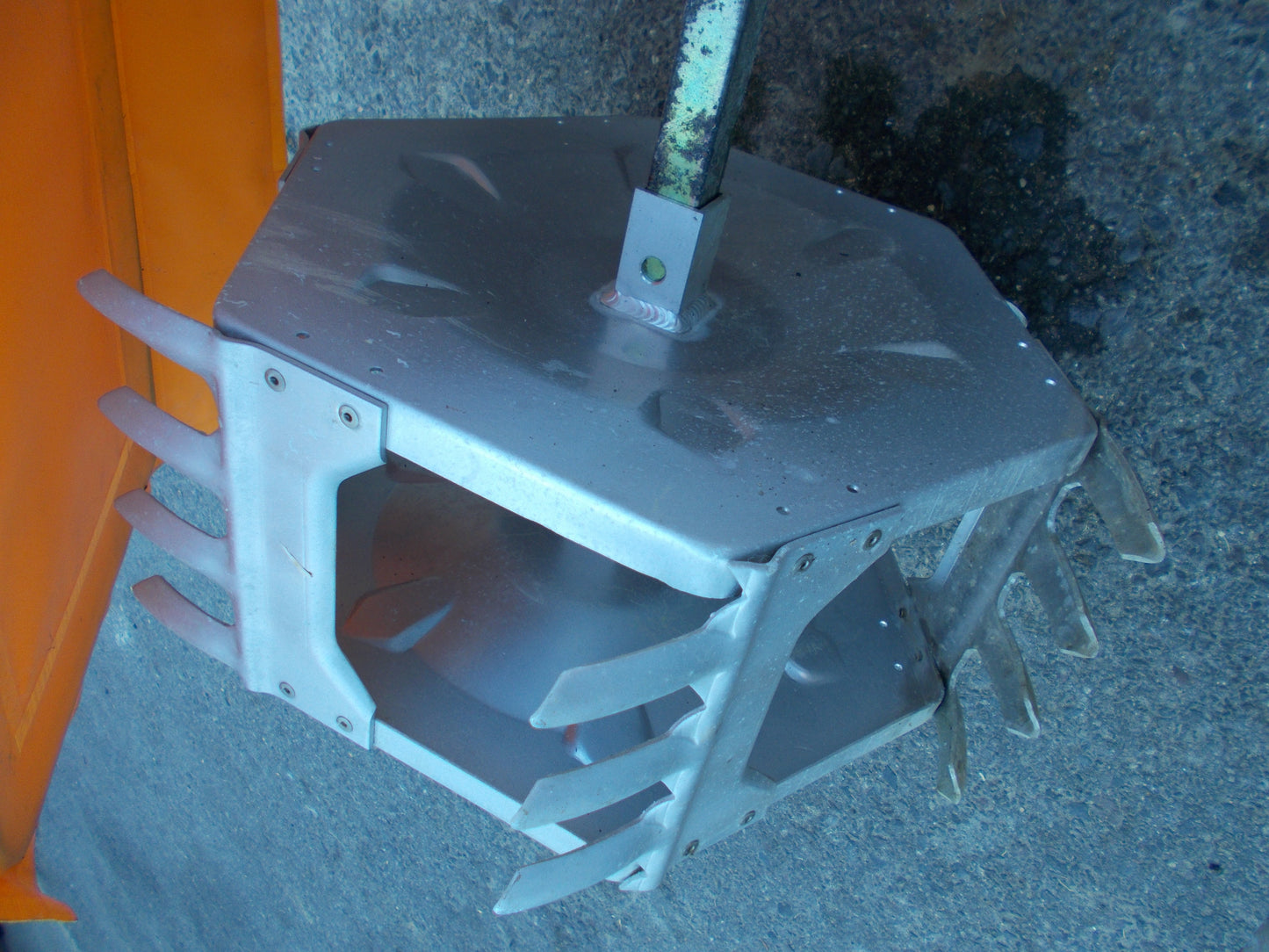 共立　中古　水田除草機　PCE-315