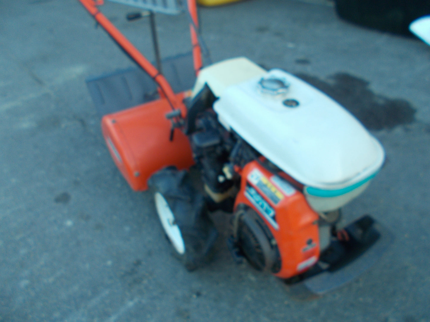 クボタ　中古　耕耘機　TR60