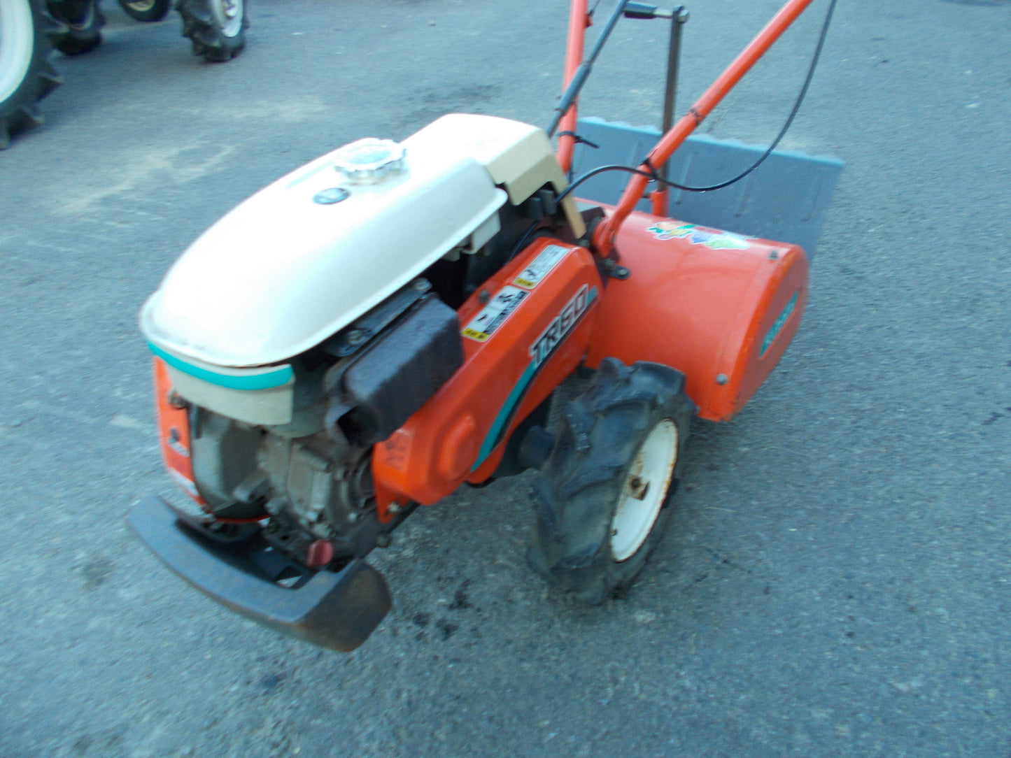 クボタ　中古　耕耘機　TR60