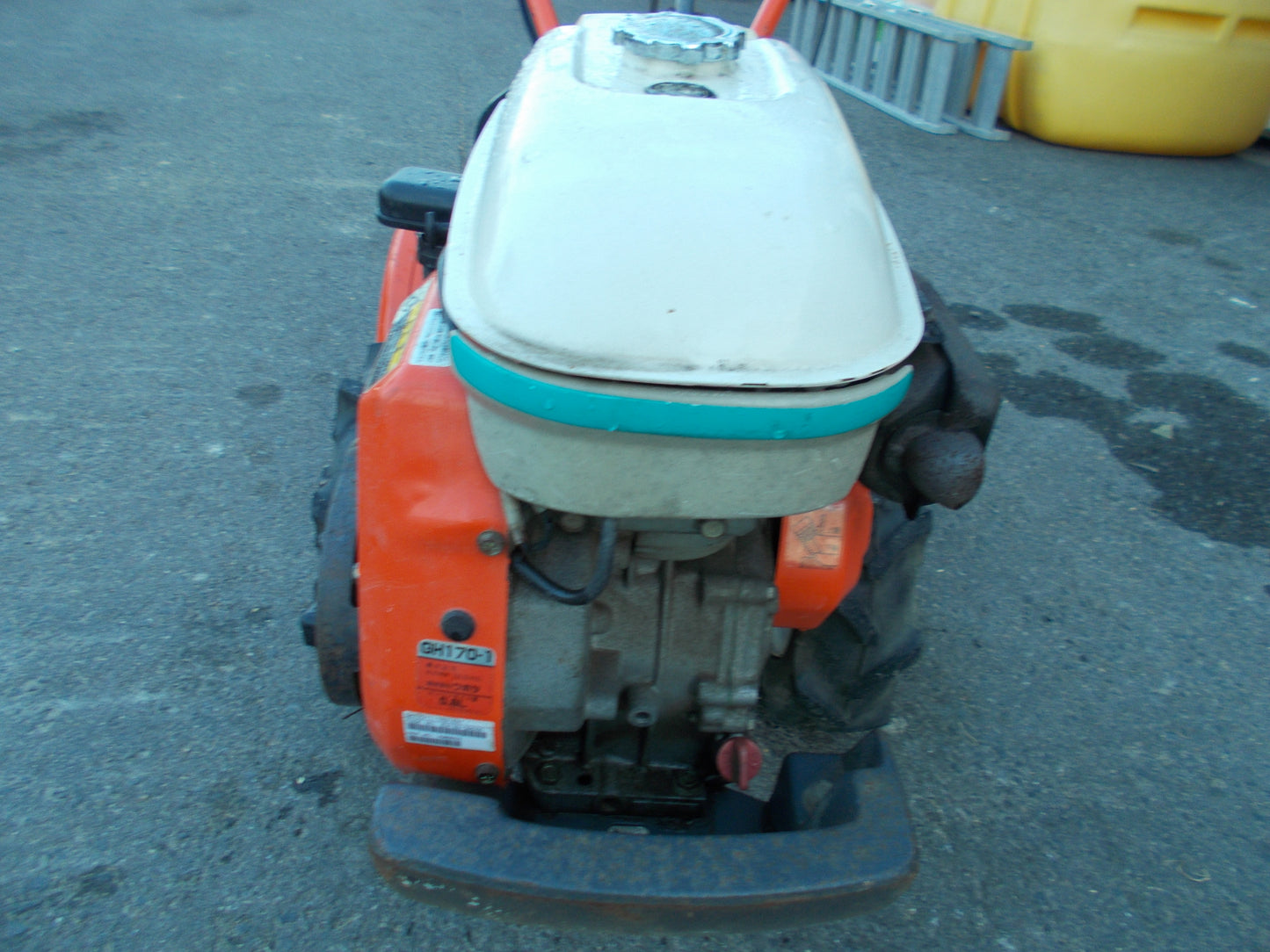 クボタ　中古　耕耘機　TR60