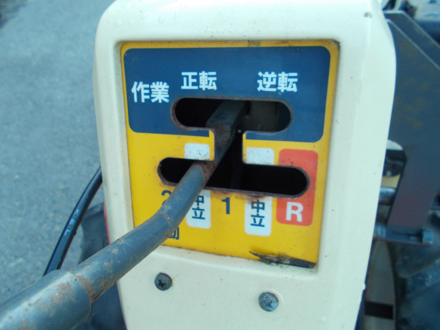 クボタ　中古　耕耘機　TR60