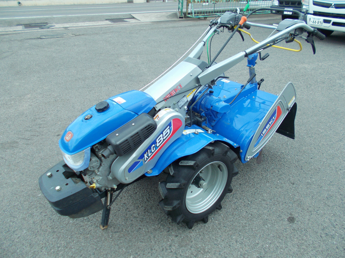 イセキ　中古　耕耘機　KLC85-GRV12