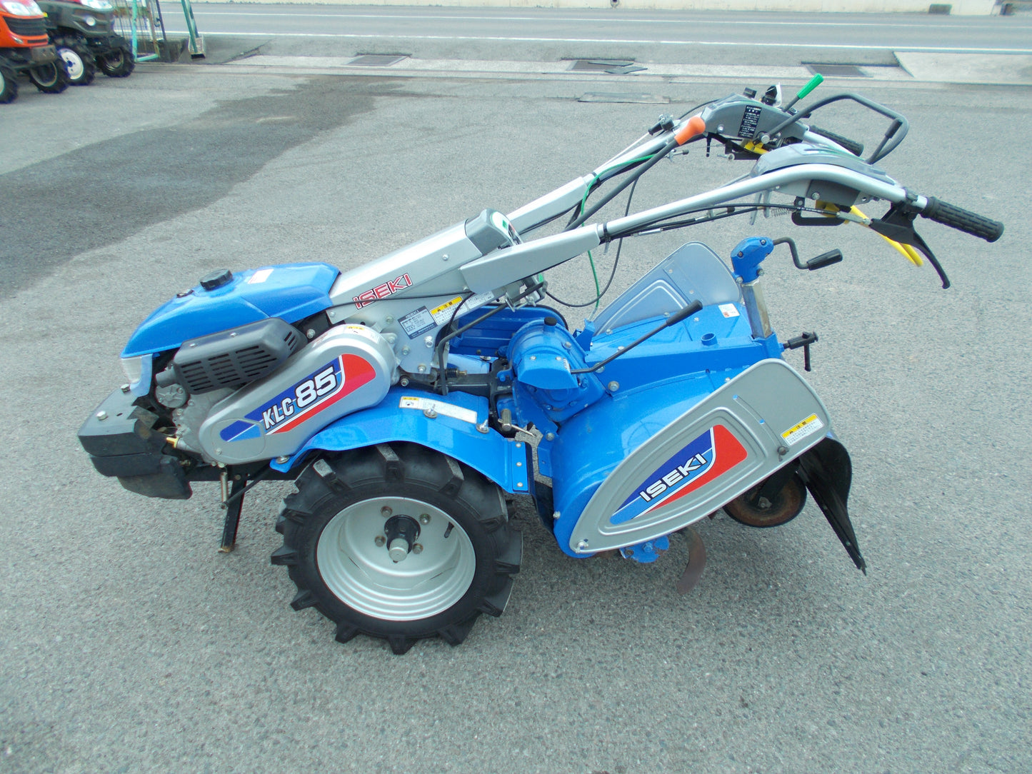 イセキ　中古　耕耘機　KLC85-GRV12