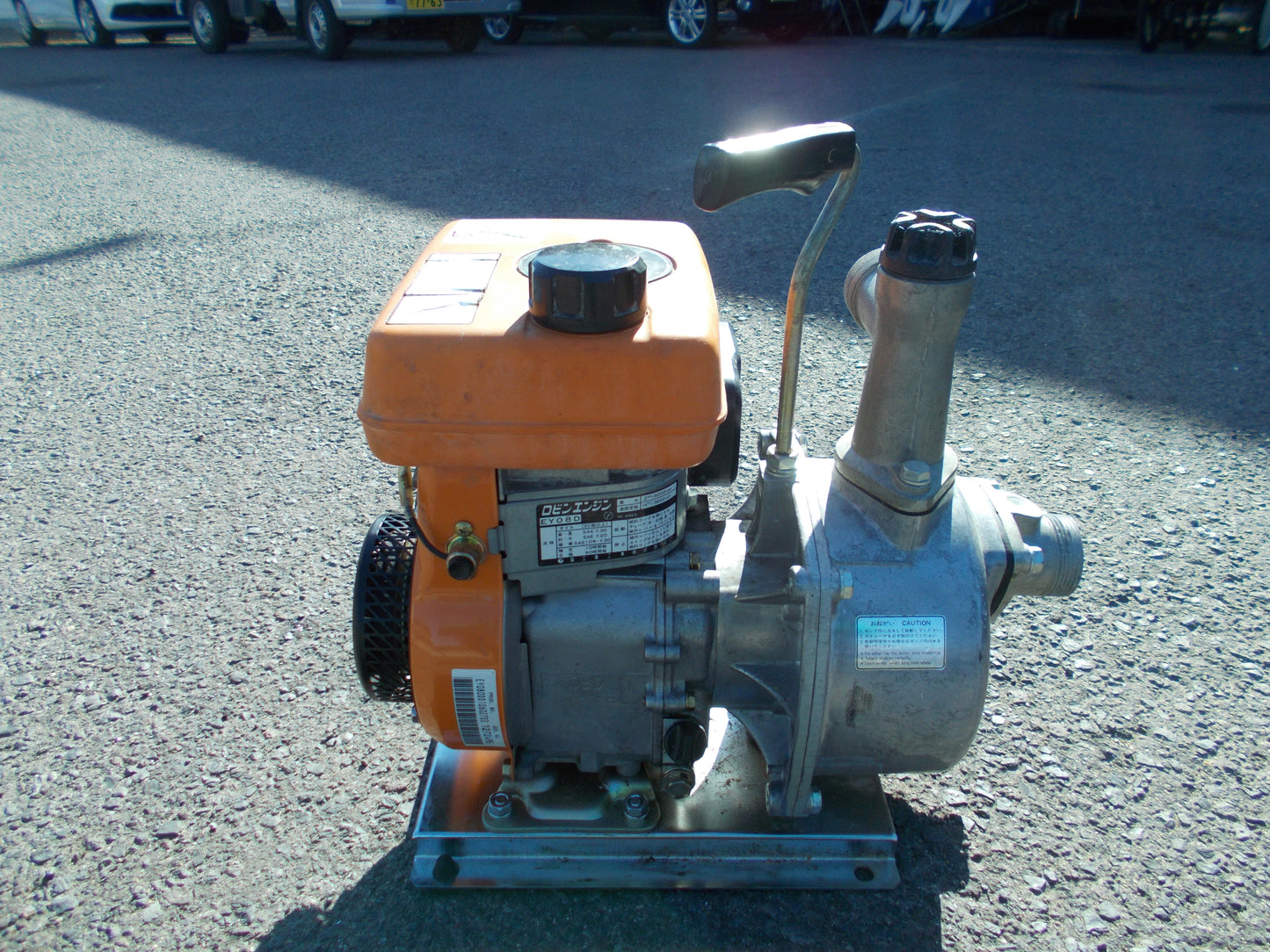 ロビン　中古　エンジンポンプ　EY08D