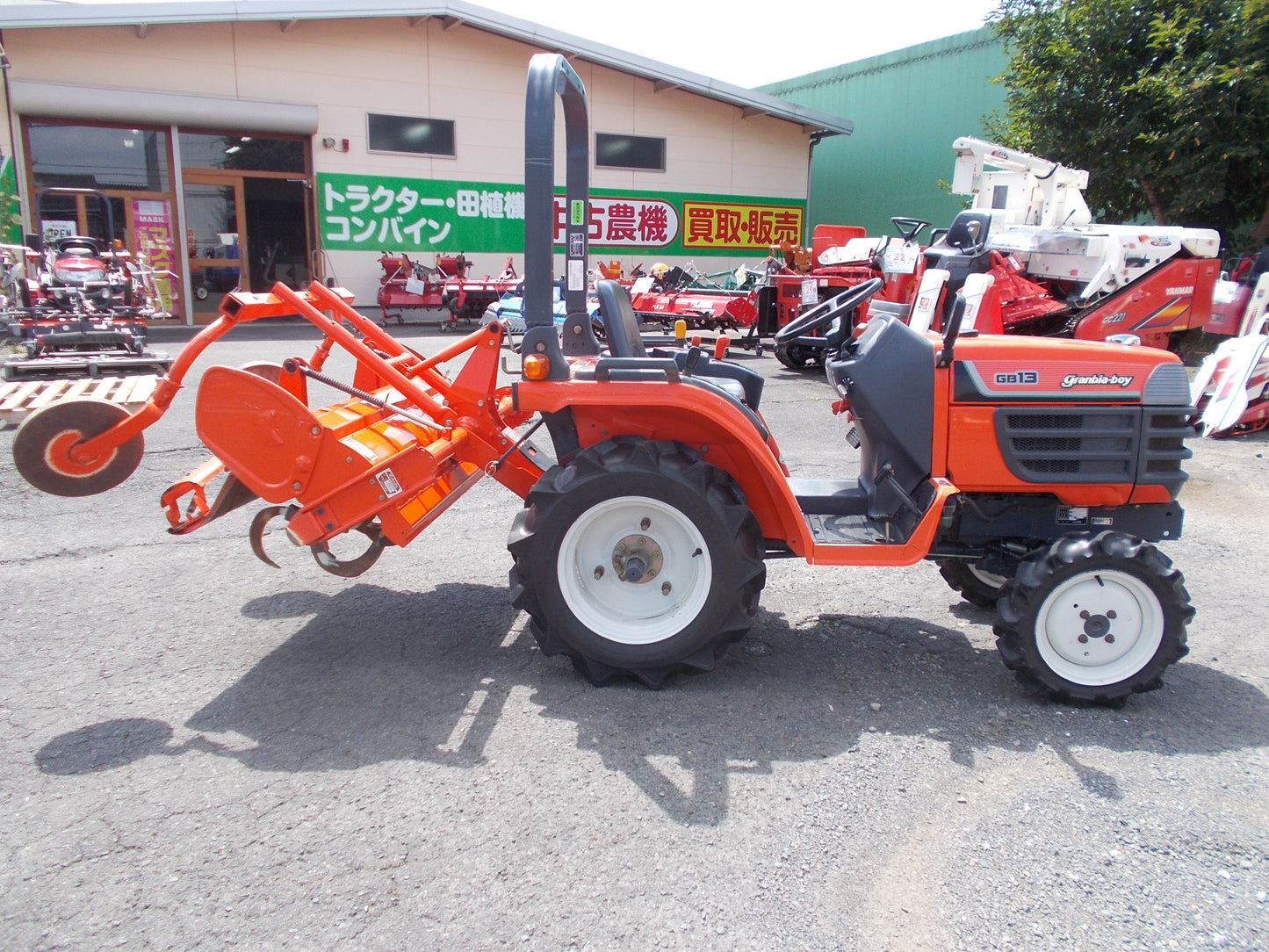クボタ　中古　トラクター　GB13