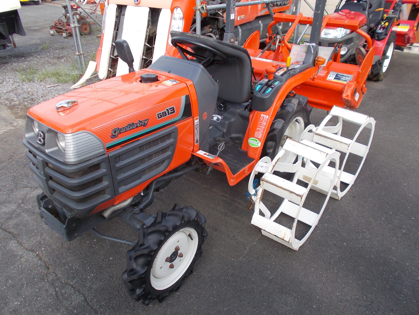 クボタ　中古　トラクター　GB13