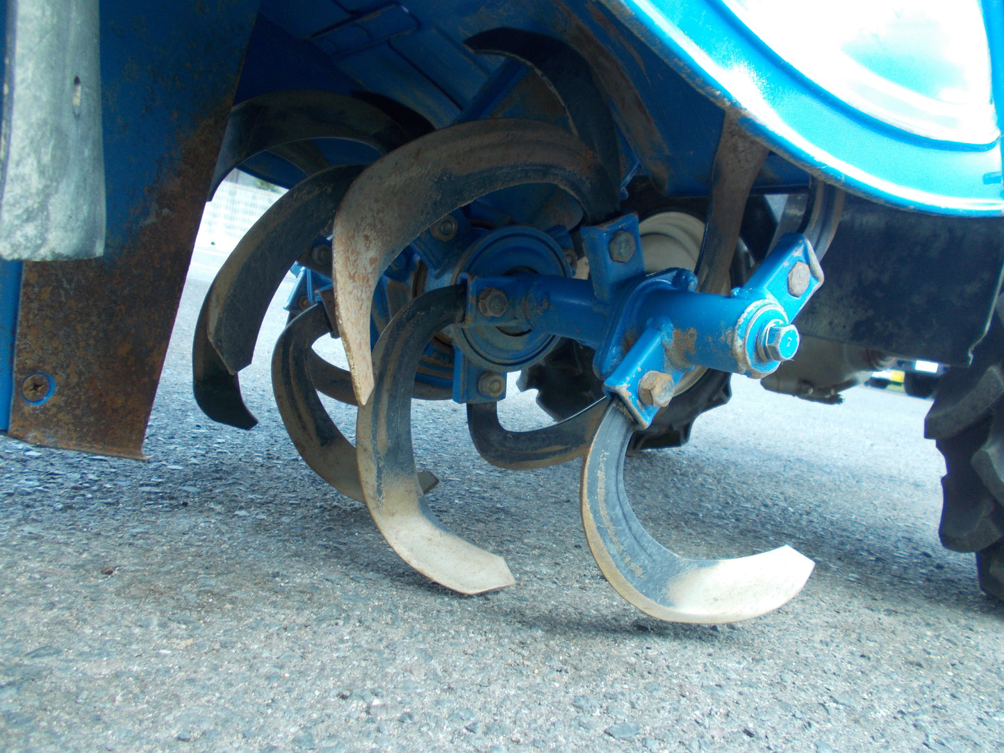 イセキ　中古　耕耘機　KVC63-RV