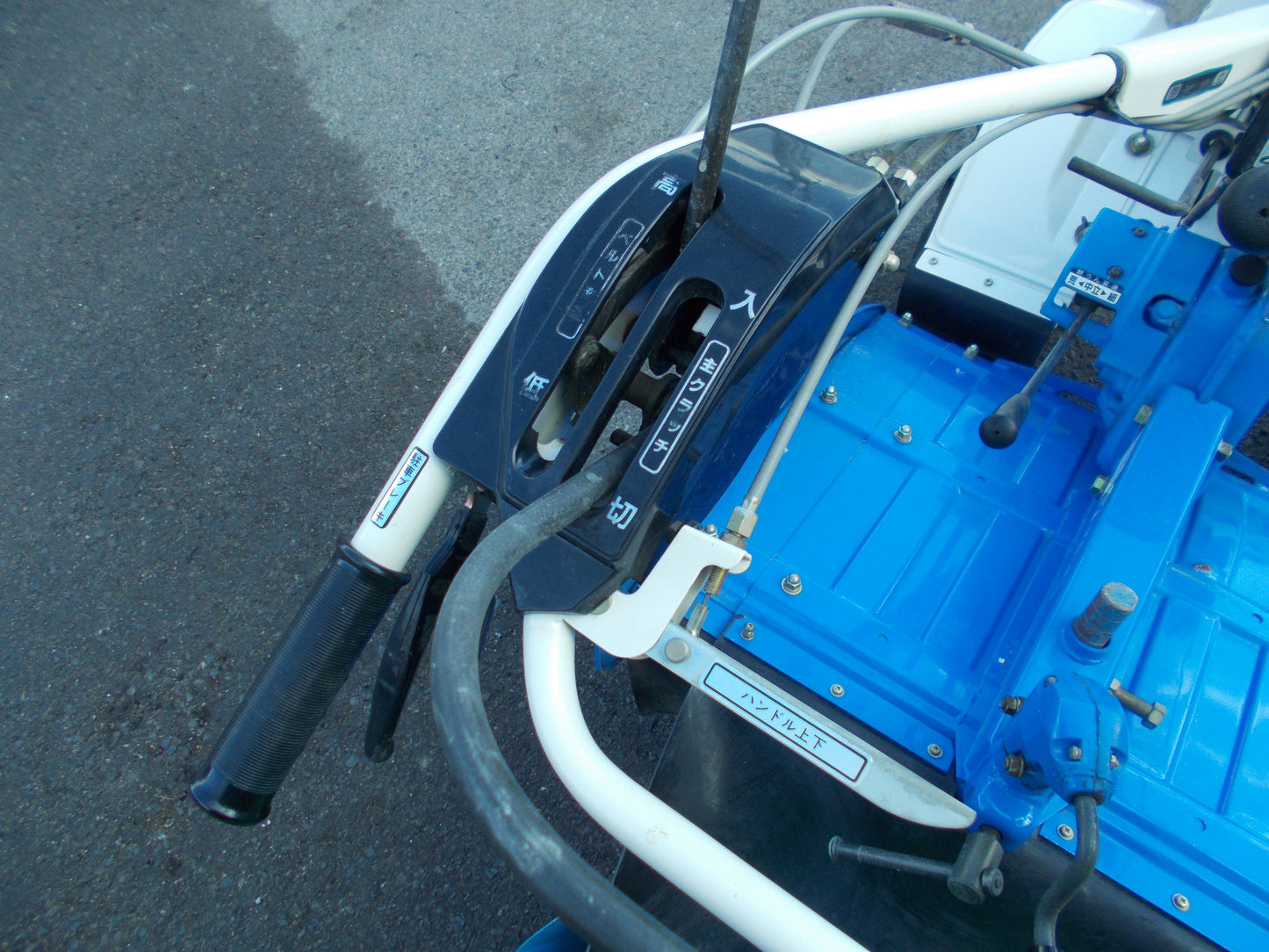 イセキ　中古　耕耘機　KVC63-RV