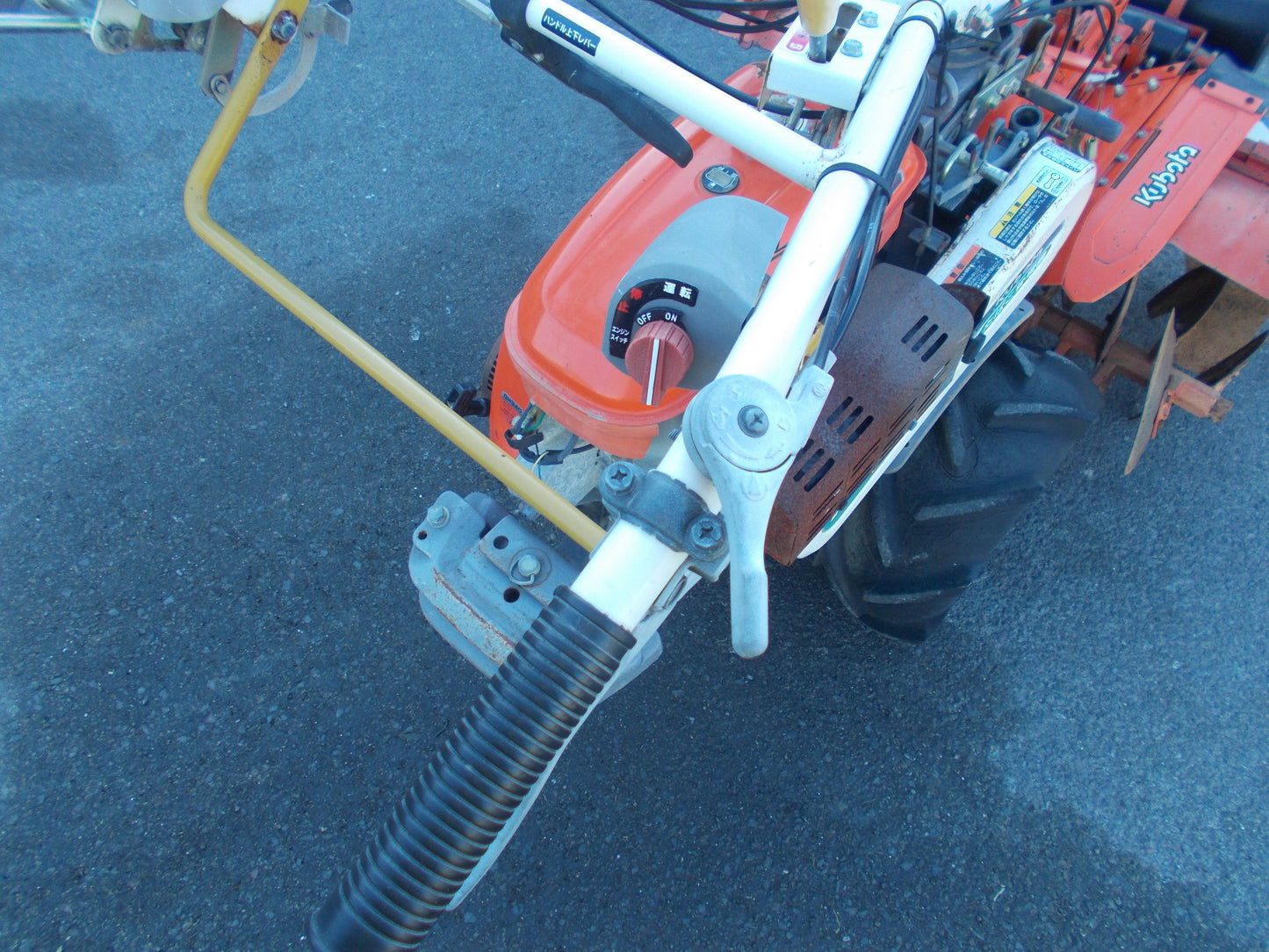 クボタ　中古　耕耘機　TA12