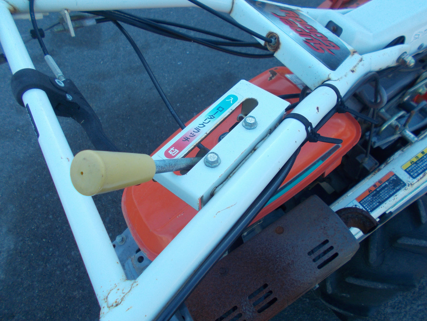 クボタ　中古　耕耘機　TA12