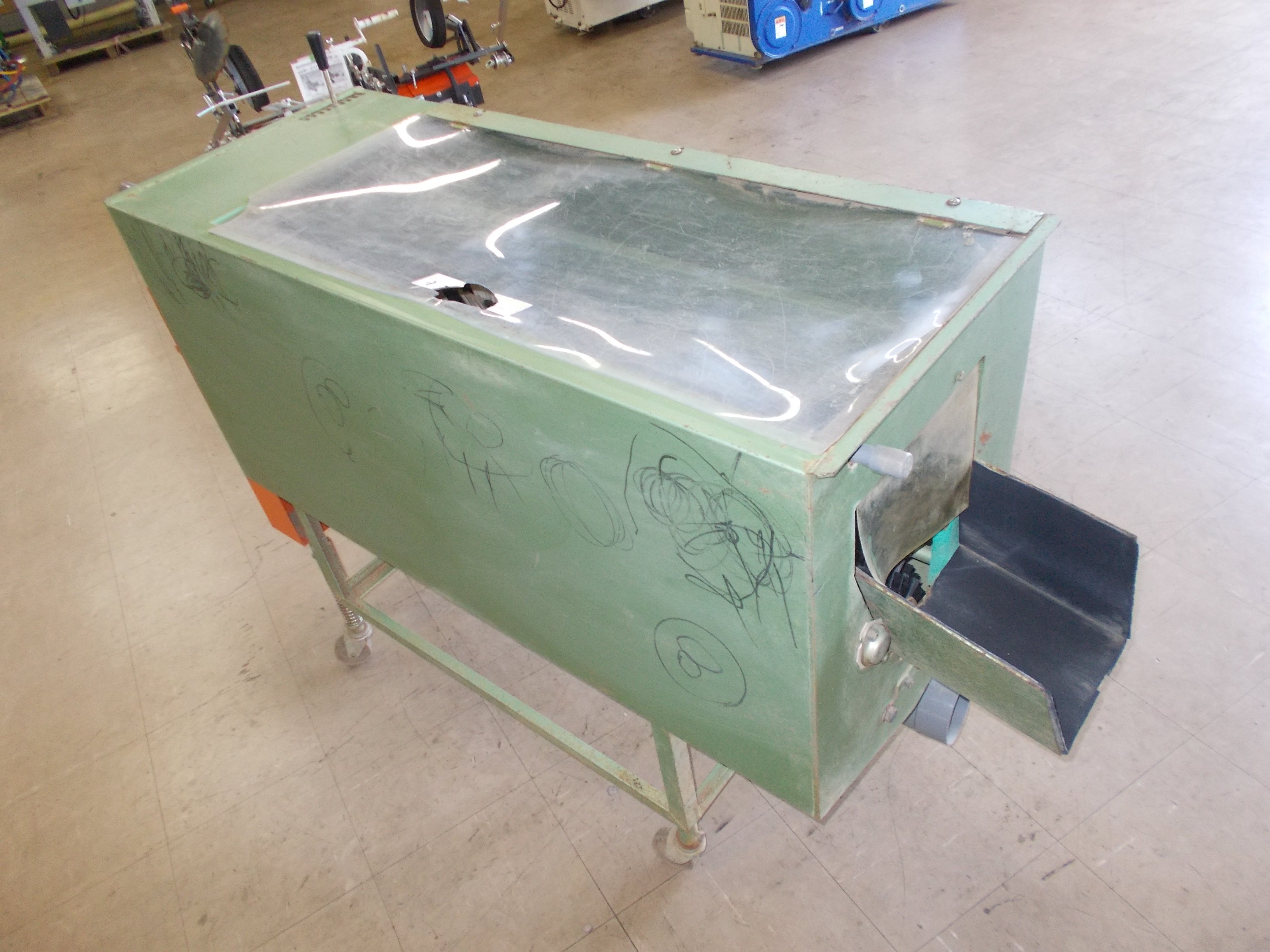 ニシザワ 中古 メロン洗浄機 – 農キング
