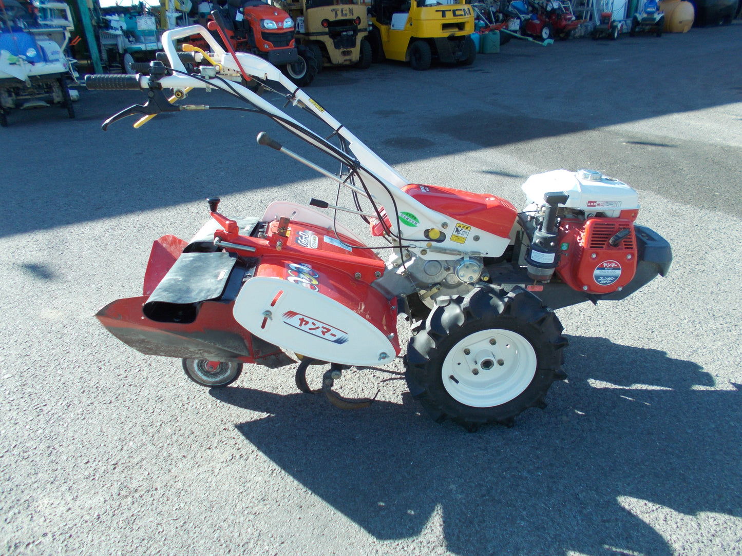 ヤンマー　中古　耕耘機　DK7