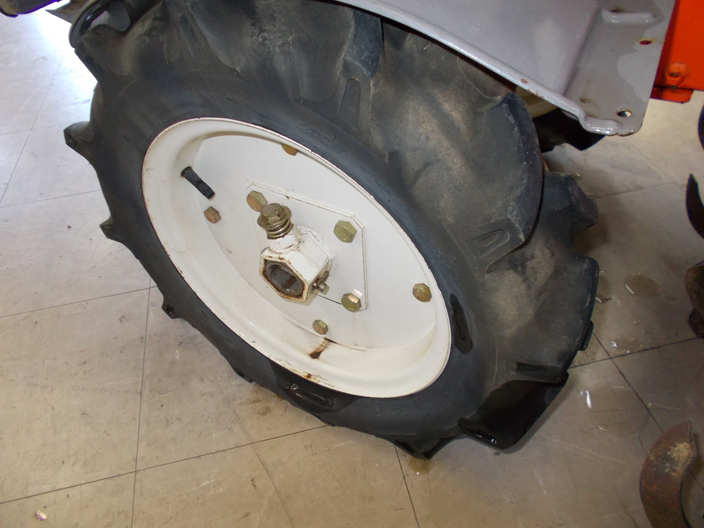 クボタ　中古　耕耘機　TG800