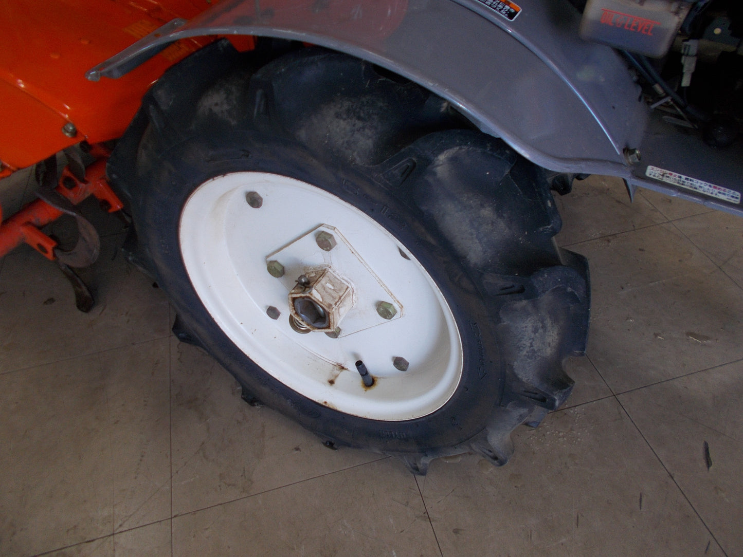 クボタ　中古　耕耘機　TG800