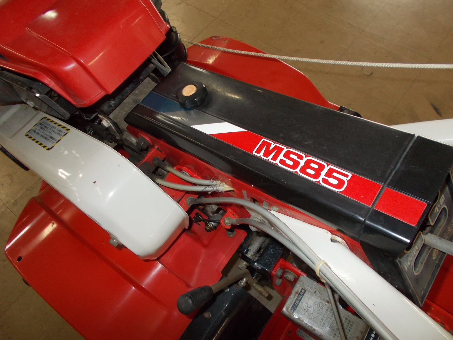三菱　中古　耕耘機　MS85