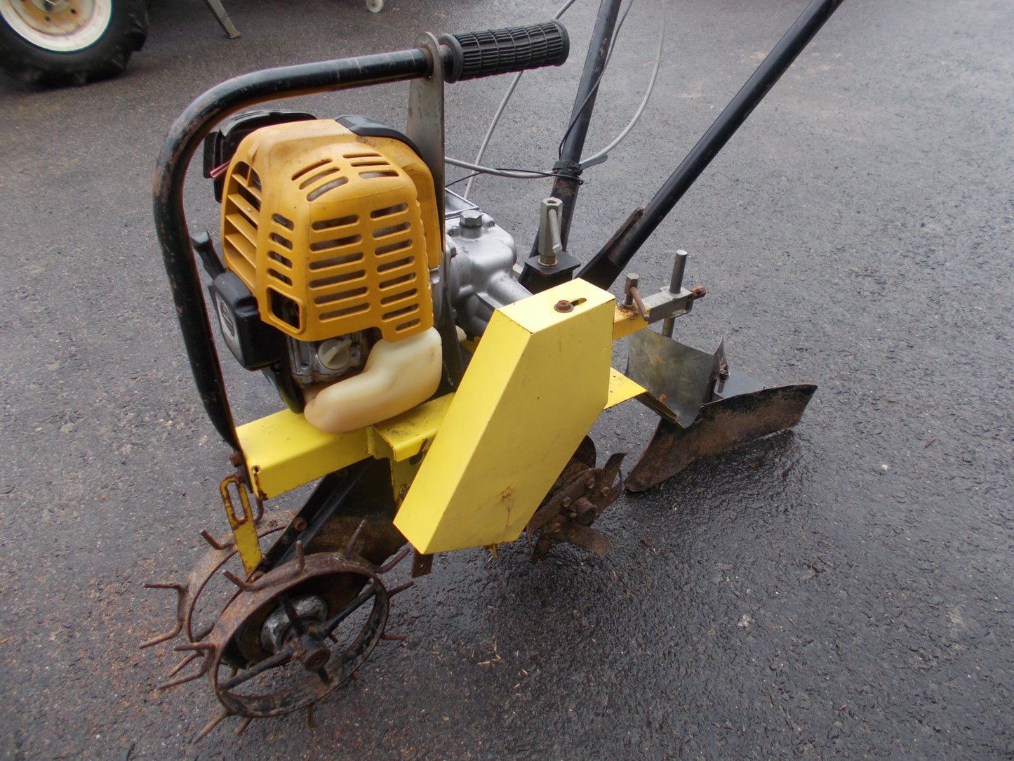 みのる　中古　耕耘機　EU