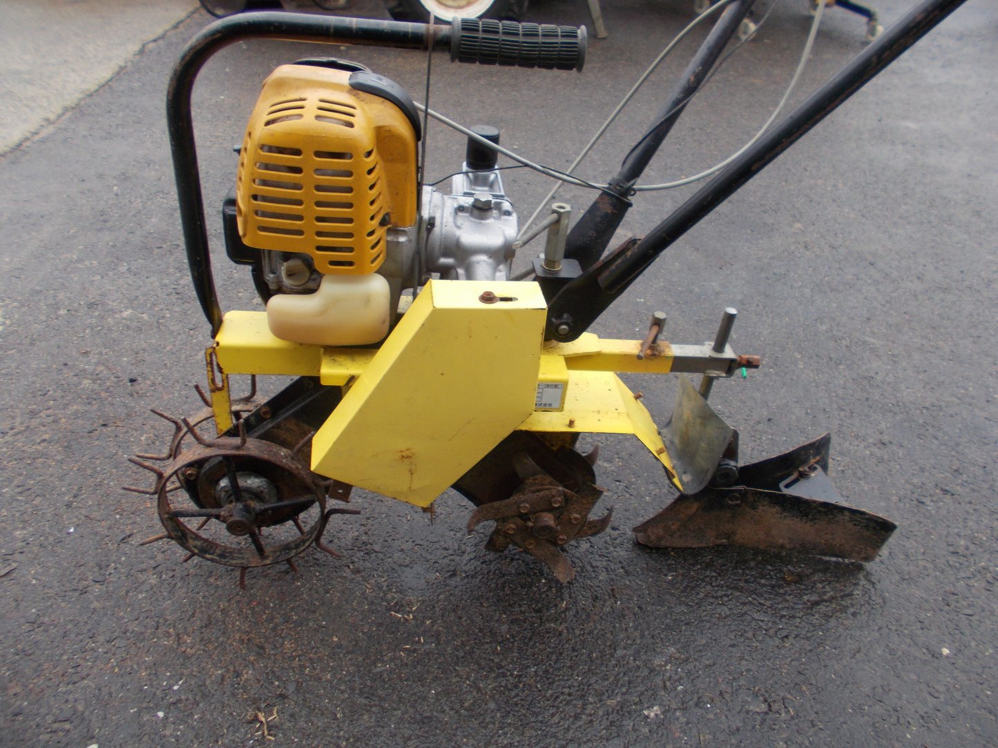 みのる　中古　耕耘機　EU