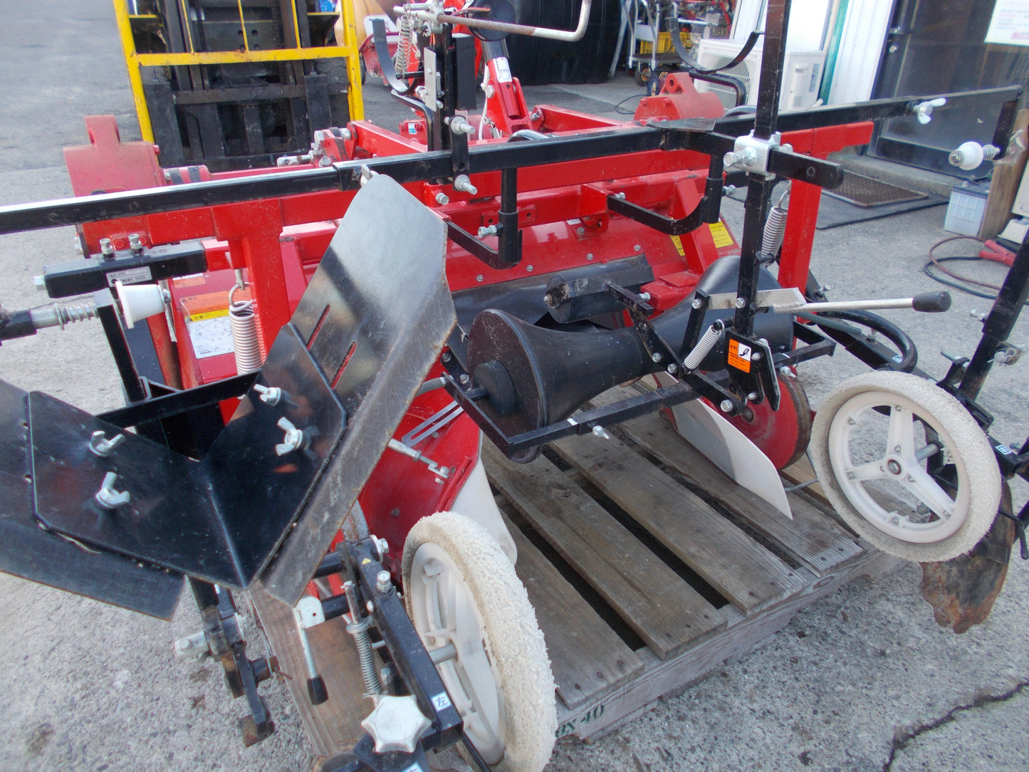 ササオカ　中古　畝立て機　STR2W