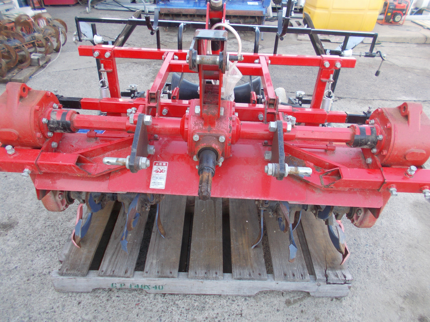 ササオカ　中古　畝立て機　STR2W