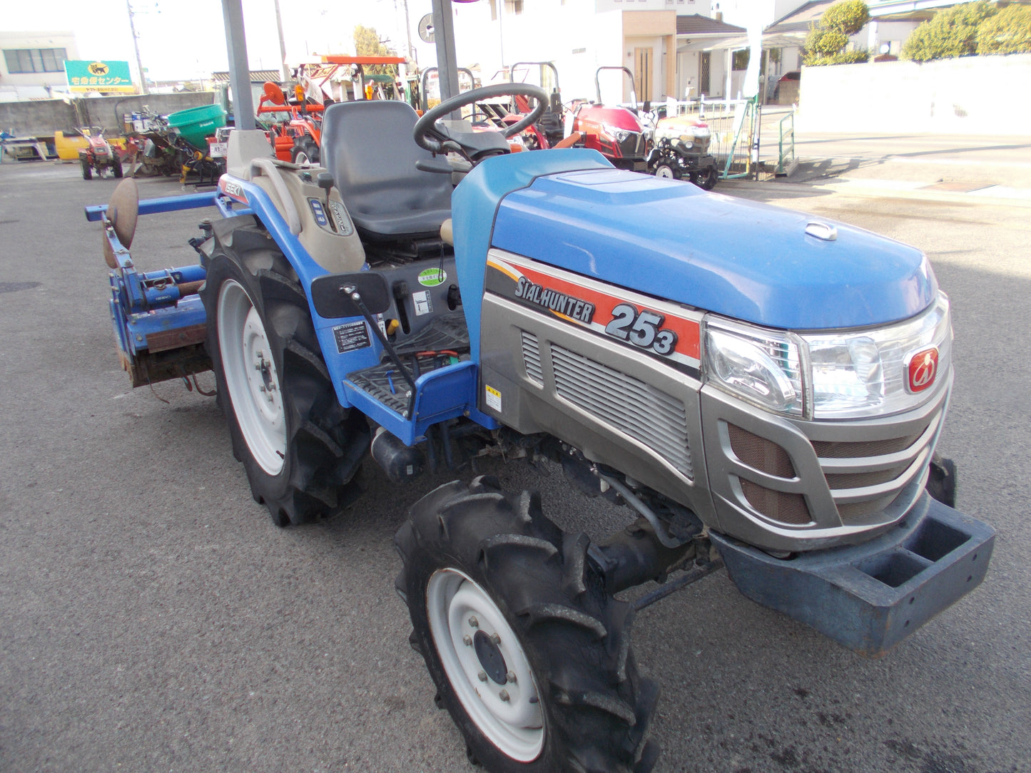 イセキ　中古　トラクター　TH253-Q