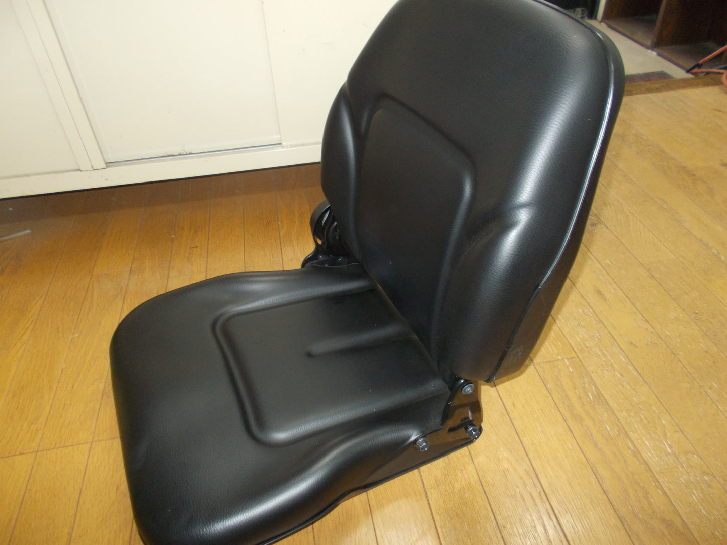 イセキ　トラクター用シート