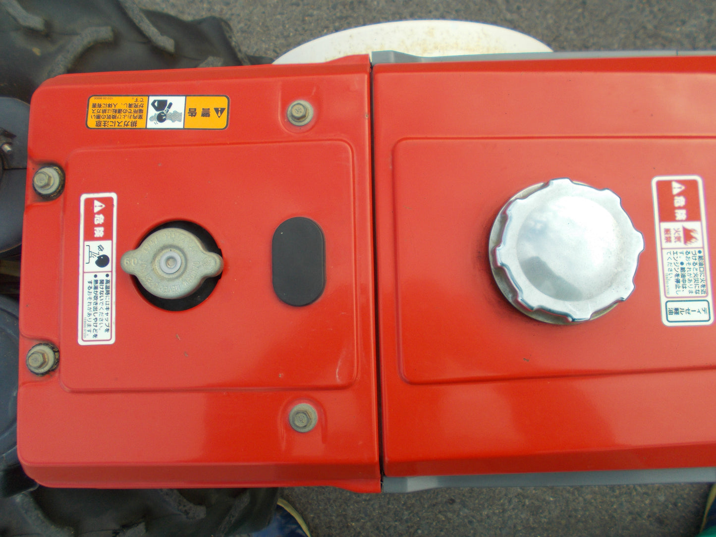 ヤンマー　中古　セル付き耕耘機　YH85