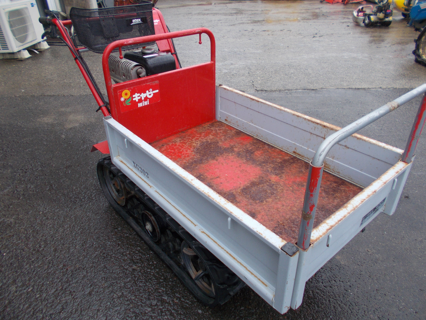 アテックス　中古　運搬車　XG-303YE