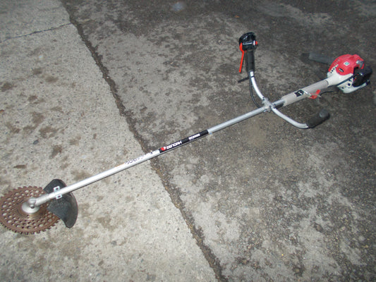 ゼノア　中古　草刈機　BC-2020