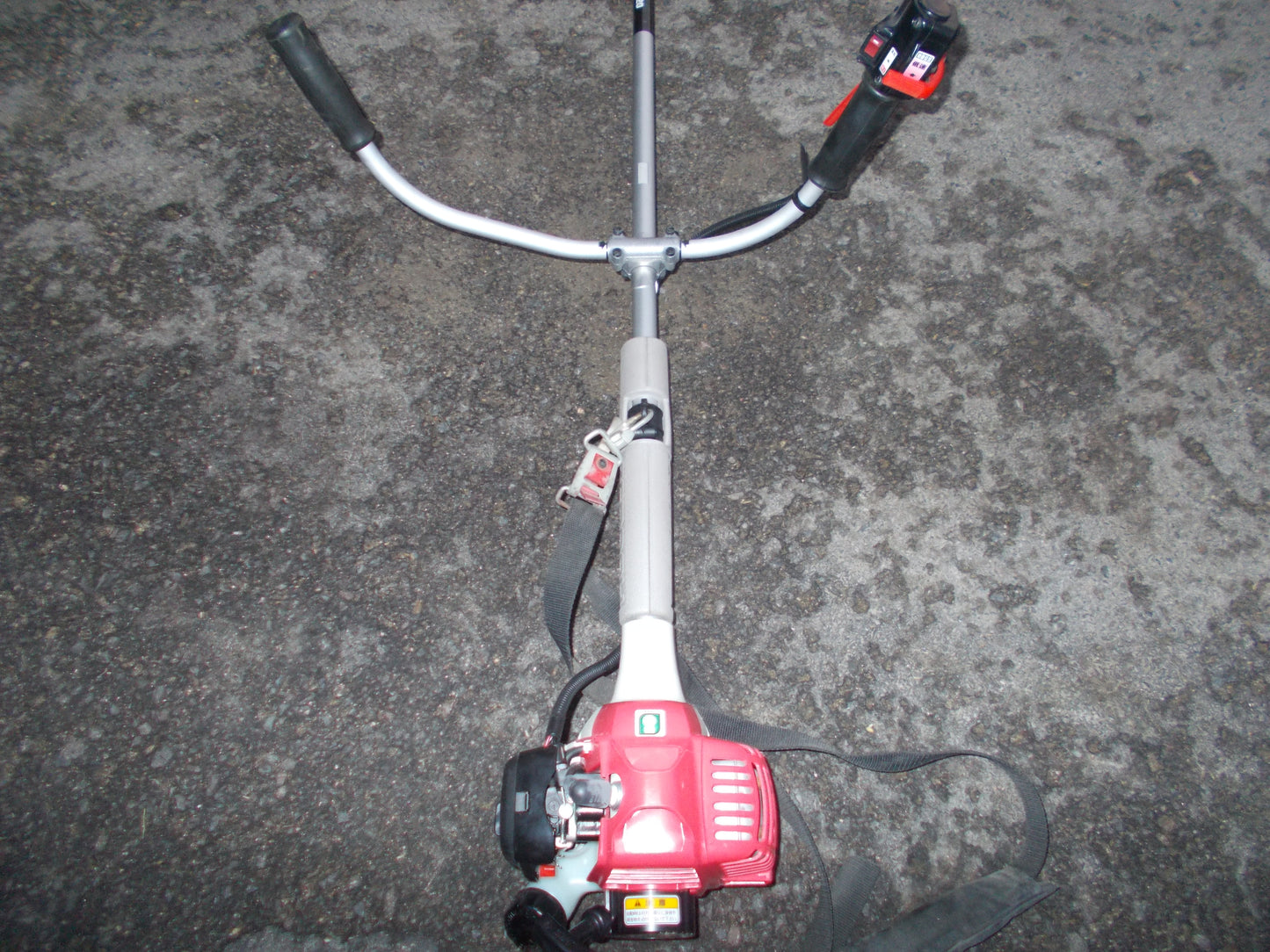 ゼノア　中古　草刈機　BC-2020