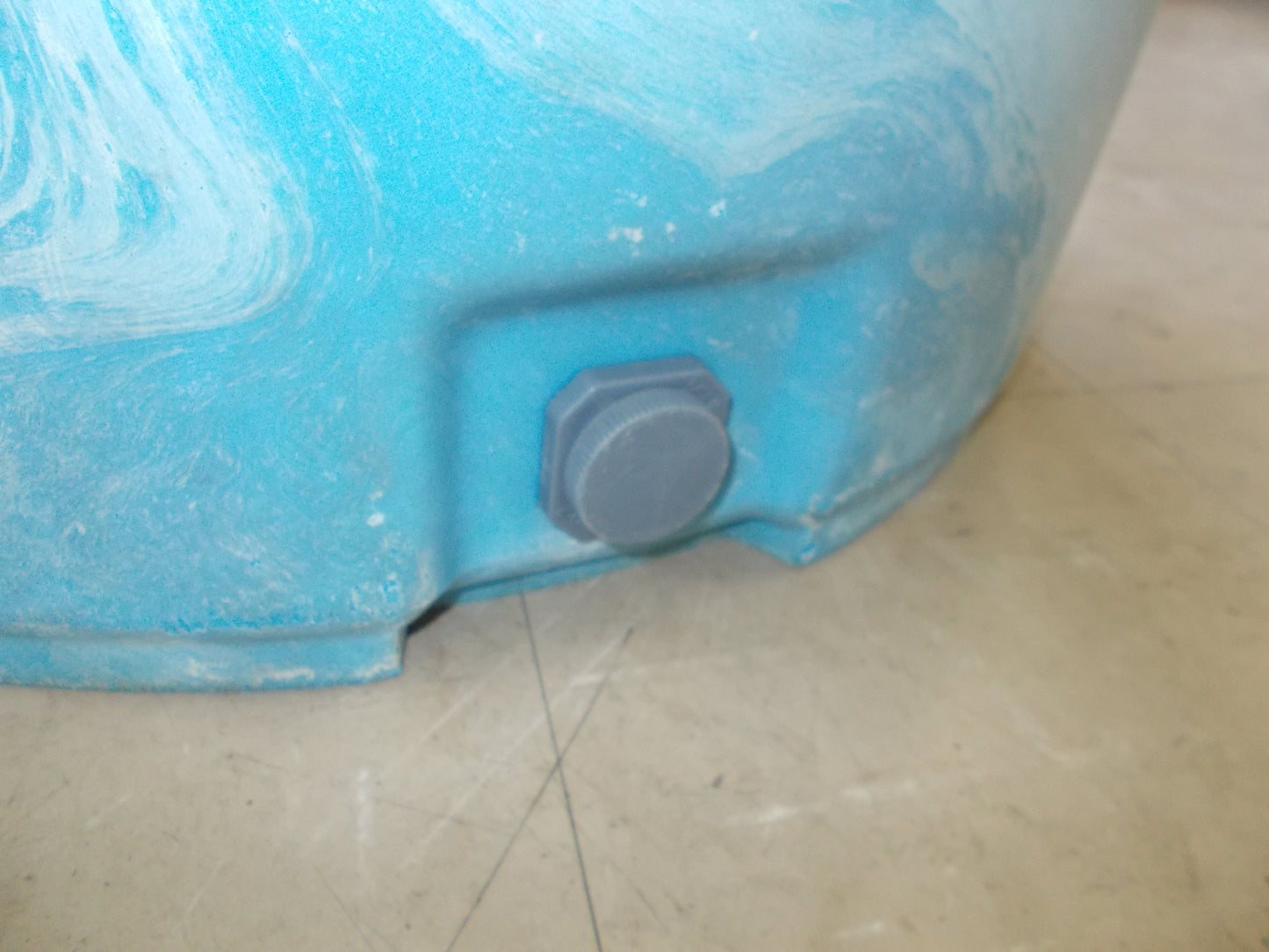 ダイライト　中古　丸型容器　T-300LF同等品